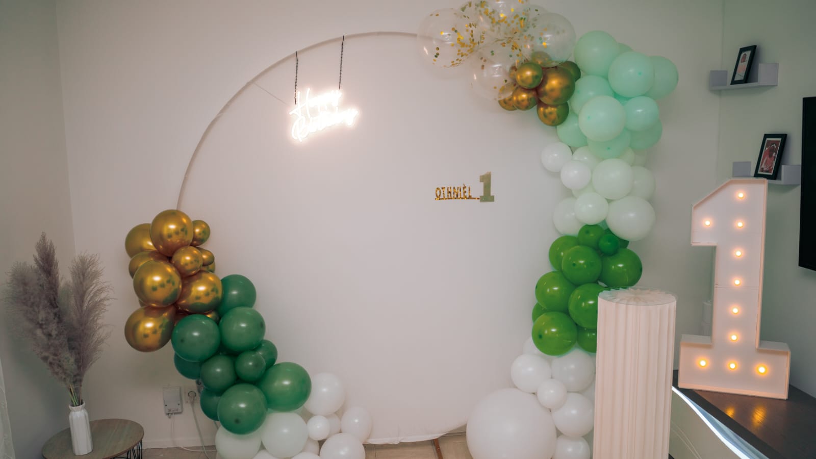 Arche de Ballons pour Anniversaire – Décoration Élégante