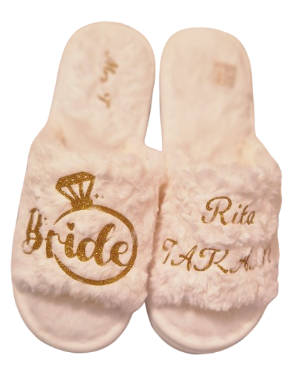 Chaussons Personnalisés pour Mariée – Confort & Élégance